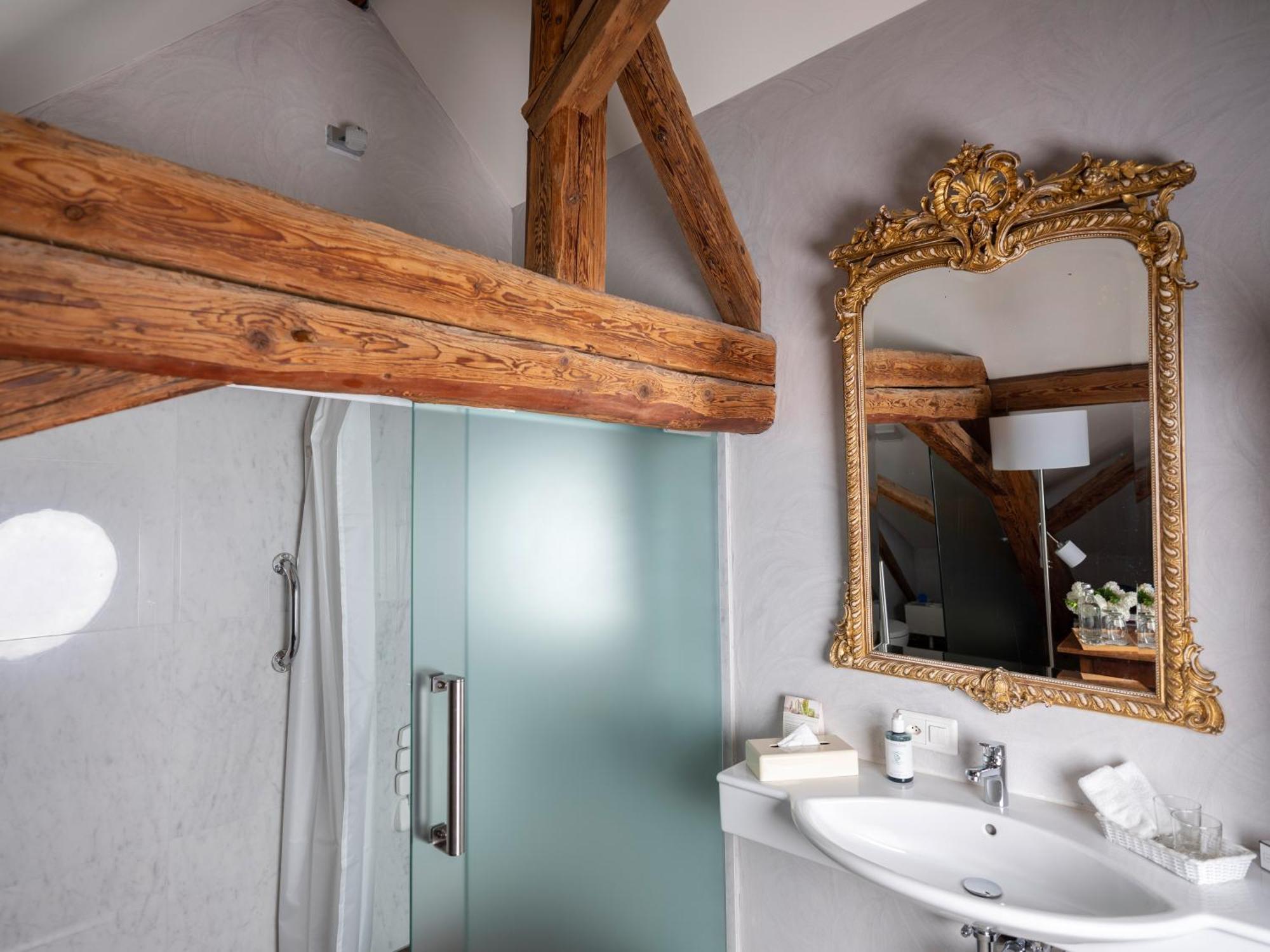 Romantik Hotel De L'Ours 苏西 外观 照片