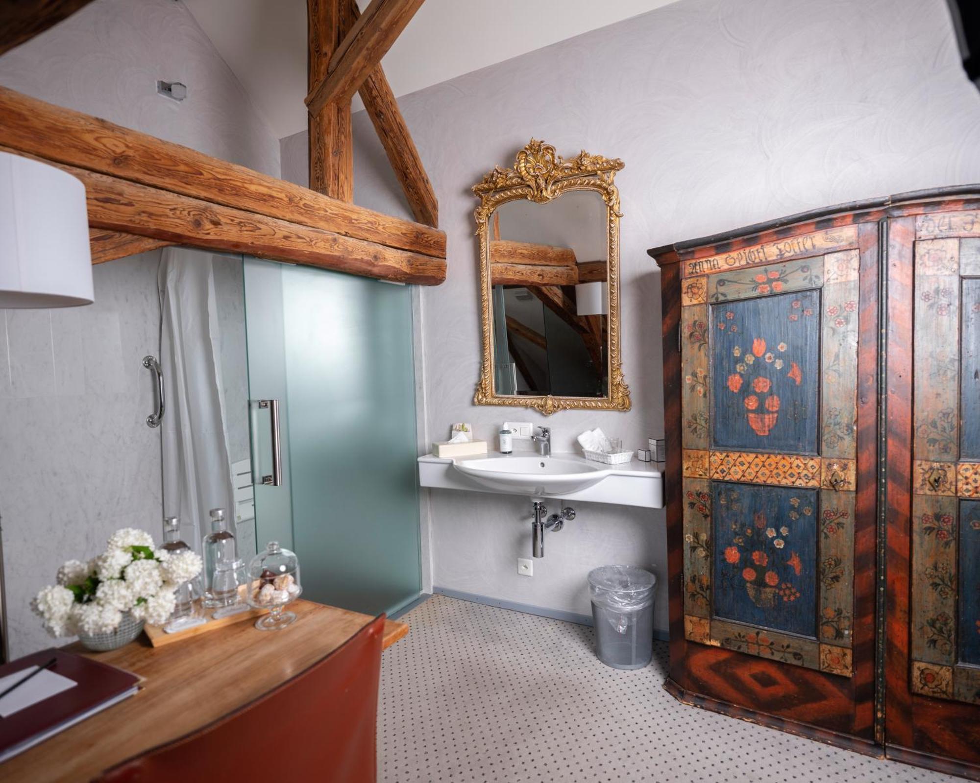 Romantik Hotel De L'Ours 苏西 外观 照片