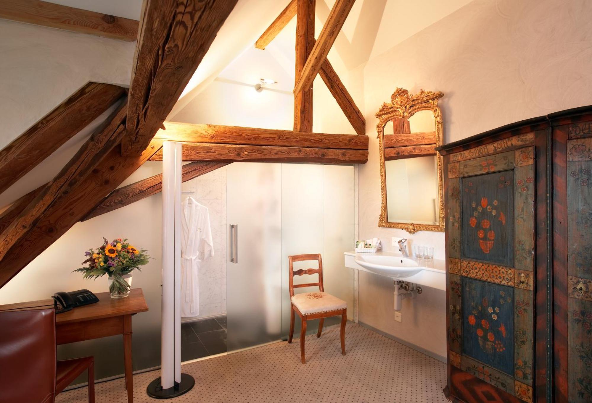 Romantik Hotel De L'Ours 苏西 外观 照片